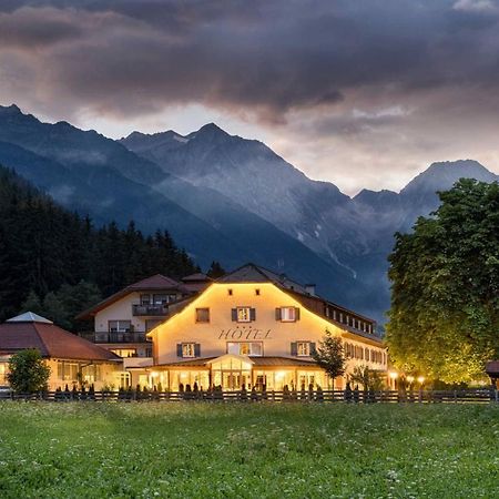 Hotel Bad Salomonsbrunn Anterselva di Mezzo Exterior photo