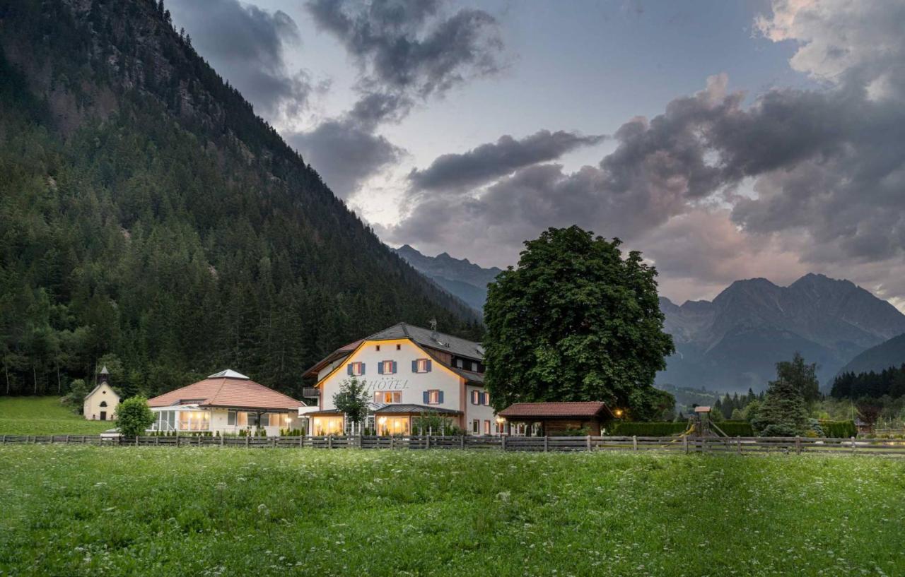 Hotel Bad Salomonsbrunn Anterselva di Mezzo Exterior photo